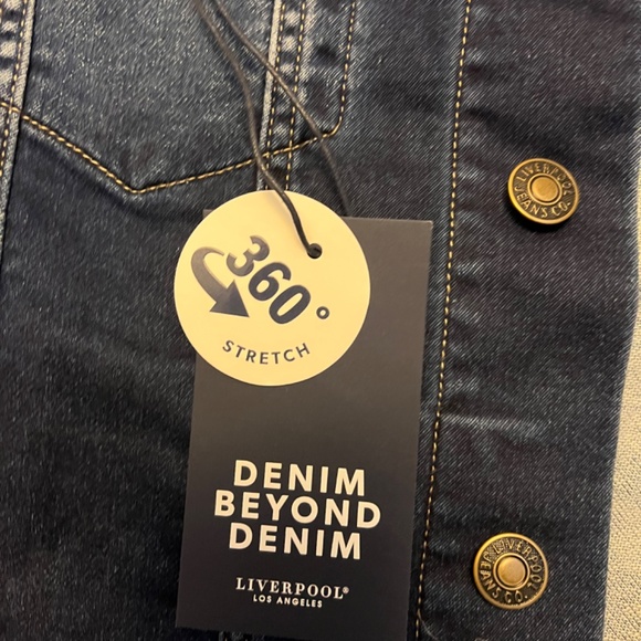 Jean jacket - Picture 3 of 4